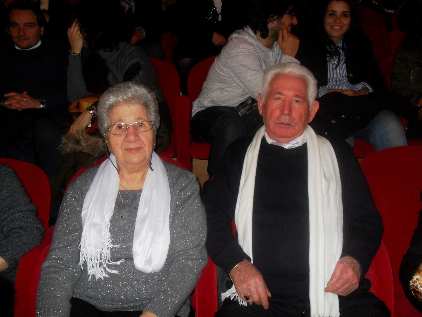 Cataldo marcone con la moglie nel teatro comunale di corato